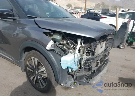 2020 Nissan Kicks Sr Xtronic Cvt from USA, damaged, VIN 3N1CP5DV5LL553328